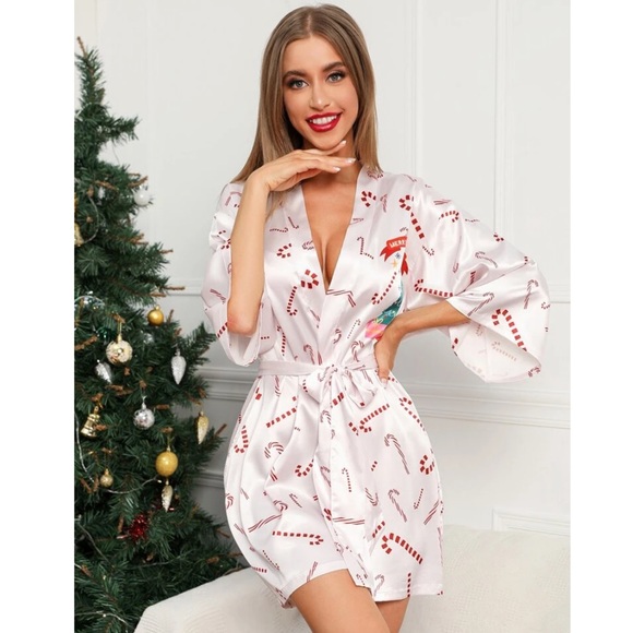 Christmas Satin Soft Robe πβ₯οΈ - Picture 6 of 6